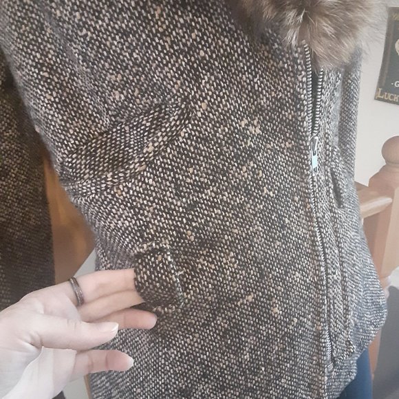 Vintage Fur/ Wool Jacket- Women's Size S/M- Excellent Condition - Picture 6 of 11